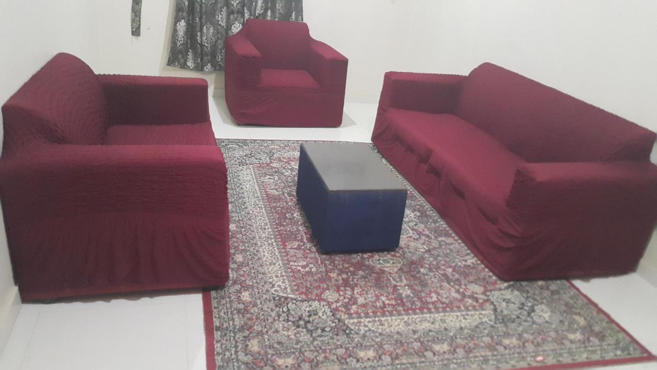 Al Eairy Apartments- Jazan 1 Luaran gambar